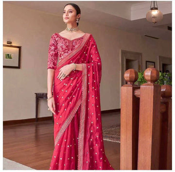 Elegance and Style: New Lasted Designer Sarees with Blouse