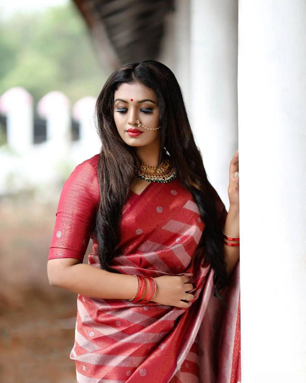 Outstanding Red Soft Silk Saree with Unique Blouse Piece
