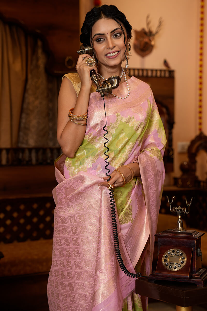Serendipity Green Linen Cotton Silk Saree With Lissome Blouse Piece
