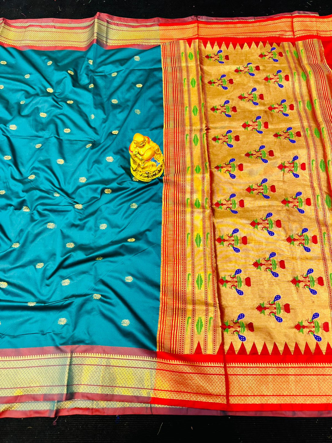 Classy Firozi Paithani Silk Saree With Extraordinary Blouse Piece