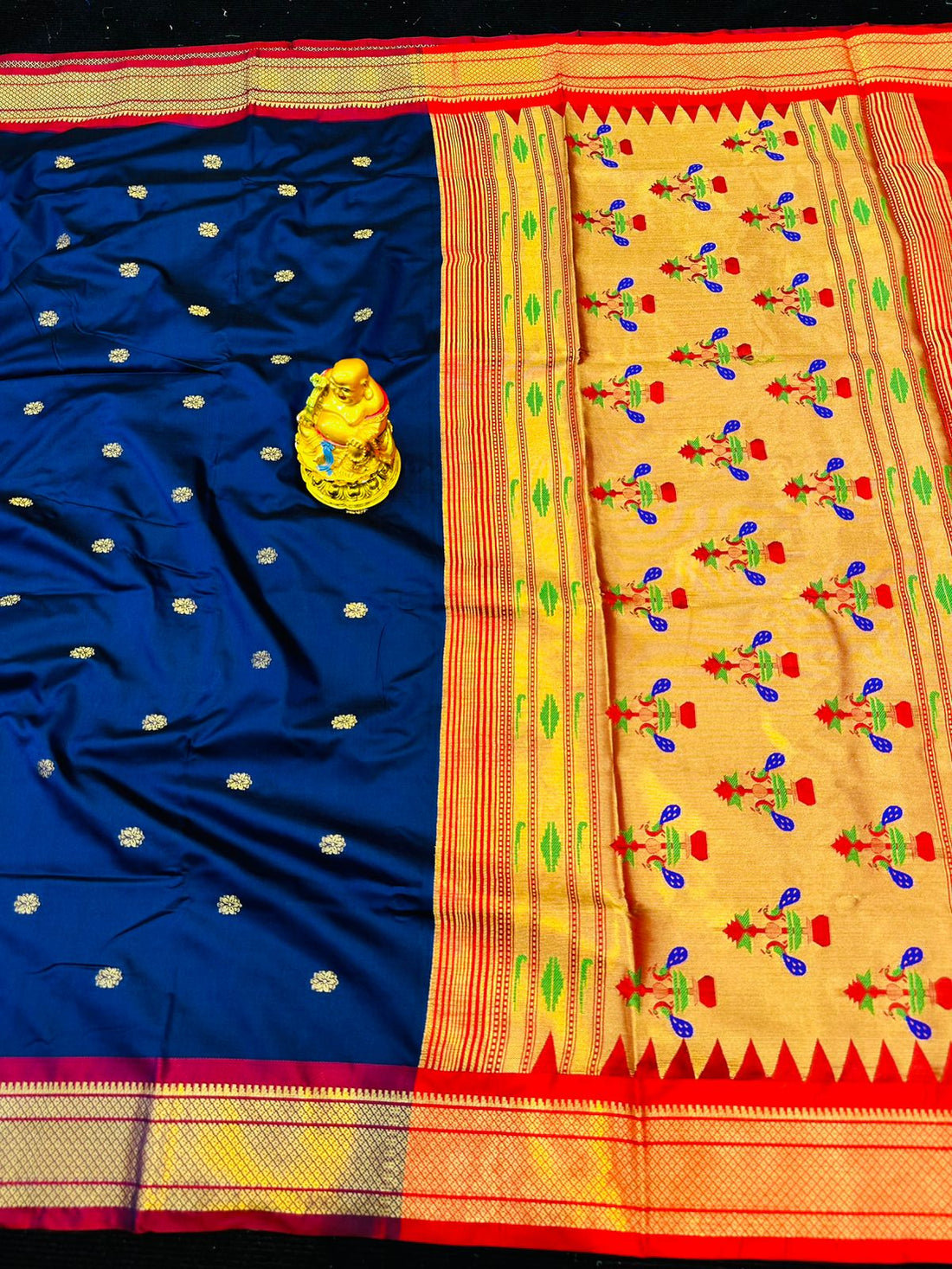 Alluring Navy Blue Paithani Silk Saree With Stylish Blouse Piece