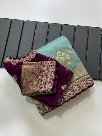 Menaskhi Look Super Hit Saree