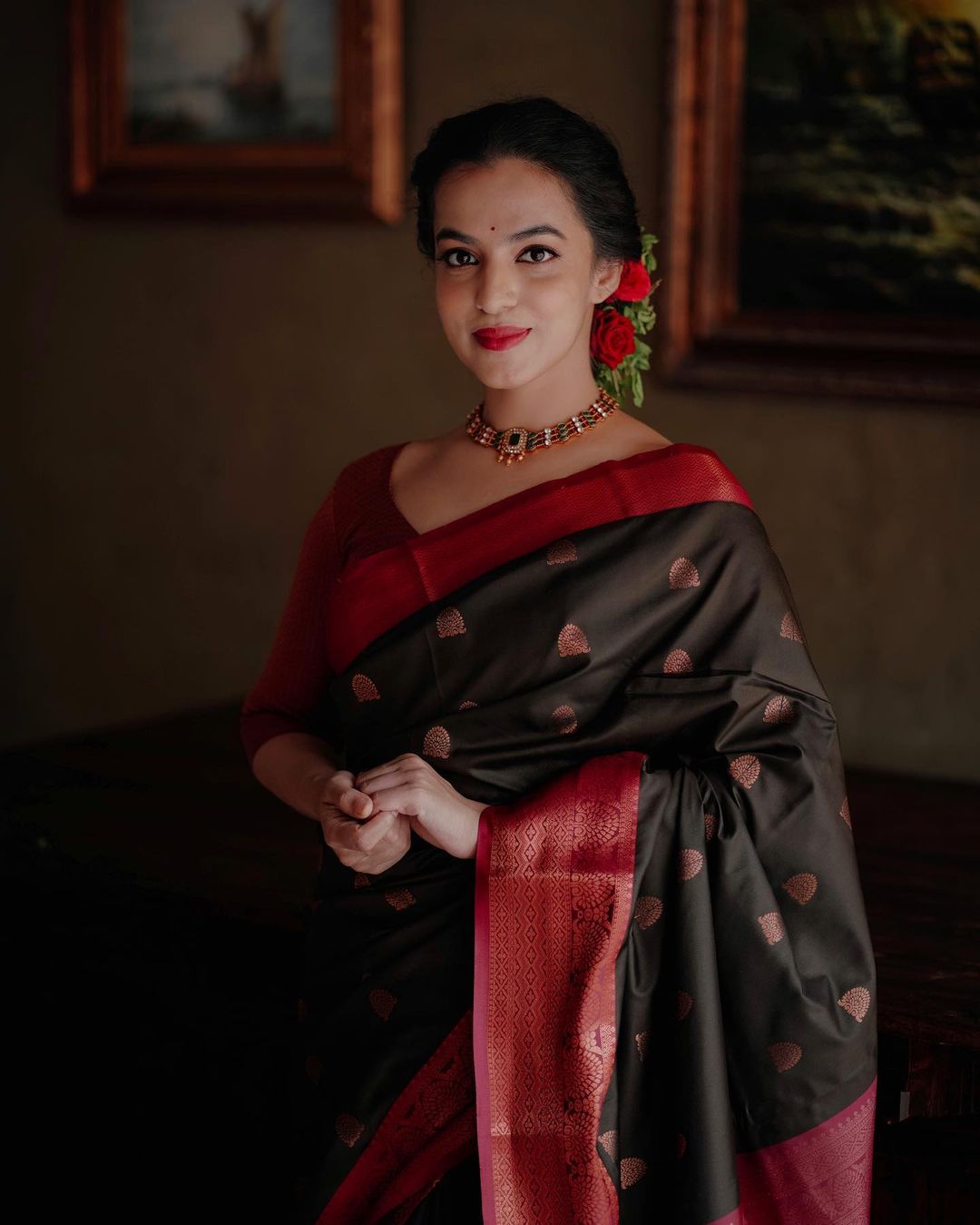Ideal Black Soft Silk Saree With Excellent Blouse Piece
